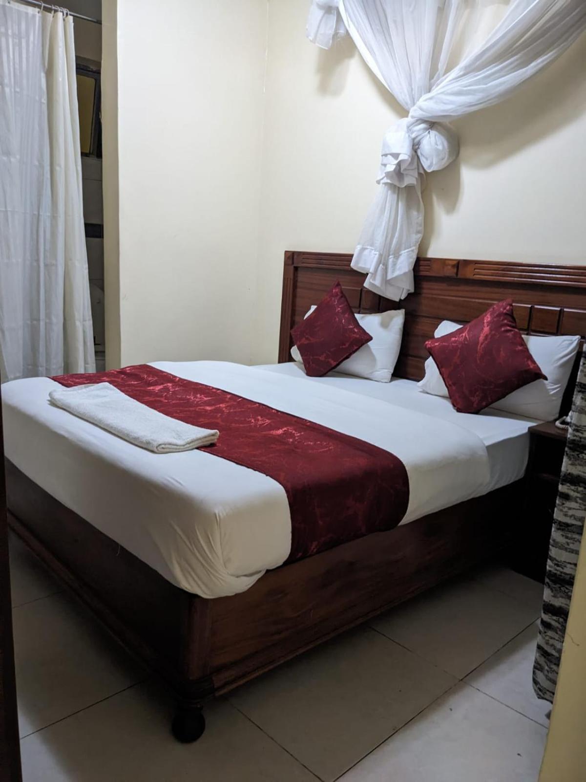 Epitome Times Hotel Nairobi Exterior foto