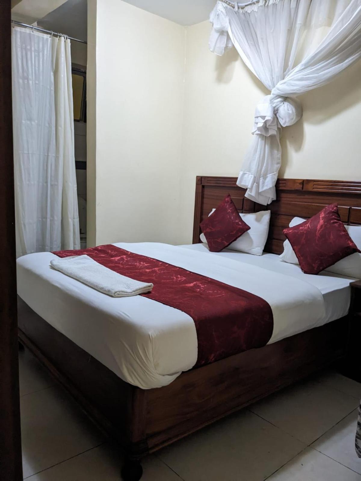 Epitome Times Hotel Nairobi Exterior foto